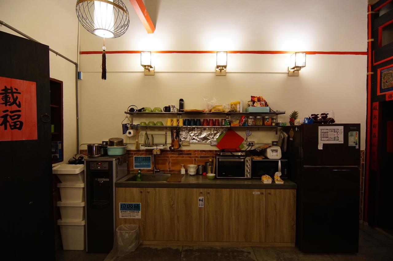 Beishan Old Western Style Hostel Jinning Eksteriør bilde